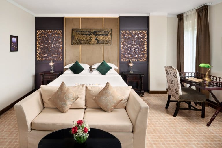 Royal Delulxe Double with View or RDD